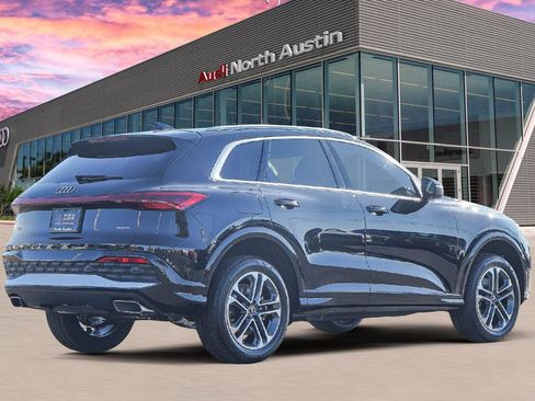 New 2025 Audi Q5 Premium Plus image 4