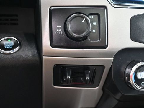 Used 2022 Ford F250 Lariat w/ Black Appearance Package AWD/4WD image 30