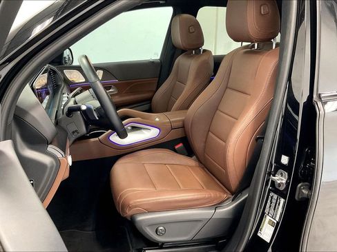 Used 2025 Mercedes-Benz GLE 350 4MATIC image 7