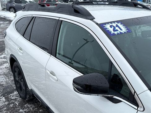 Used 2021 Subaru Outback Onyx Edition XT image 12