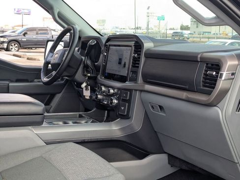 Used 2025 Ford F150 XLT w/ Equipment Group 301A Standard image 31