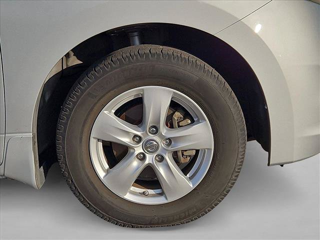 Used 2014 Nissan Quest SV FWD image 15