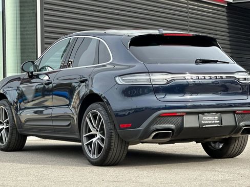 Used 2023 Porsche Macan Turbo image 3