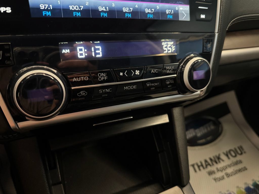Used 2019 Subaru Outback 2.5i Limited AWD/4WD image 16