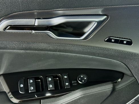 Used 2023 Kia Sportage SX FWD image 22