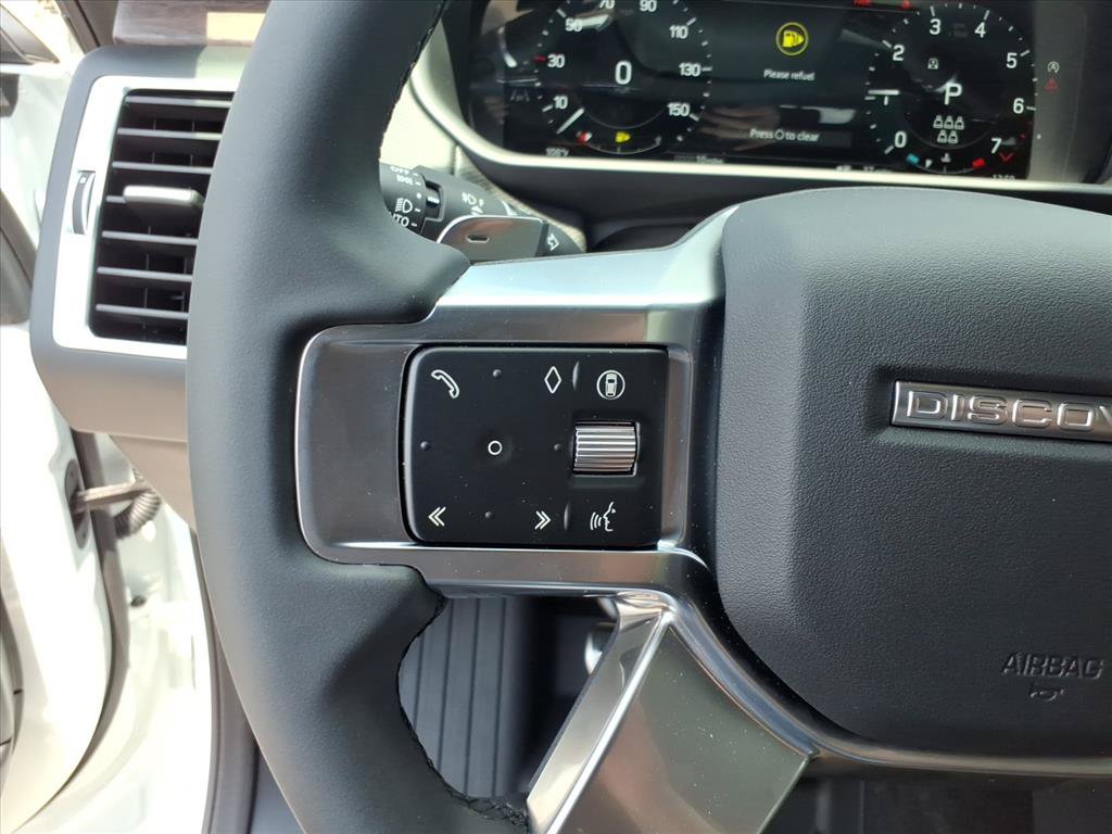 New 2026 Land Rover Discovery Dynamic SE AWD/4WD image 16
