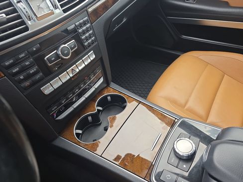 Used 2015 Mercedes-Benz E 400 Cabriolet image 24