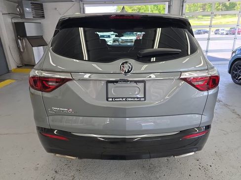 Used 2023 Buick Enclave Essence w/ Experience Buick Package AWD/4WD image 4