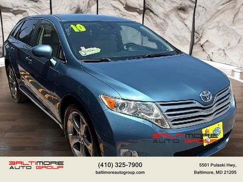 Used 2010 Toyota Venza FWD image 3