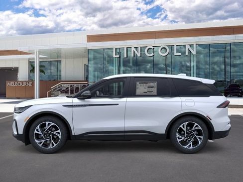 New 2026 Lincoln Nautilus Premier w/ Jet Appearance Package AWD/4WD image 3