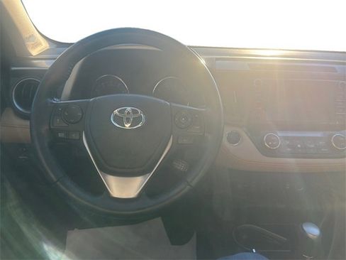 Used 2017 Toyota RAV4 Limited image 10