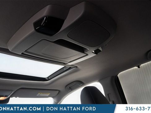 Used 2022 Honda Pilot Touring image 25