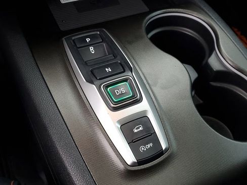 Used 2023 Honda Passport TrailSport image 32