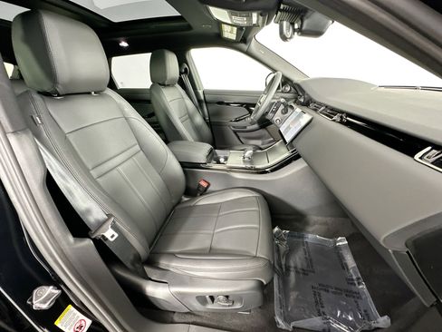 Used 2026 Land Rover Range Rover Evoque S image 25