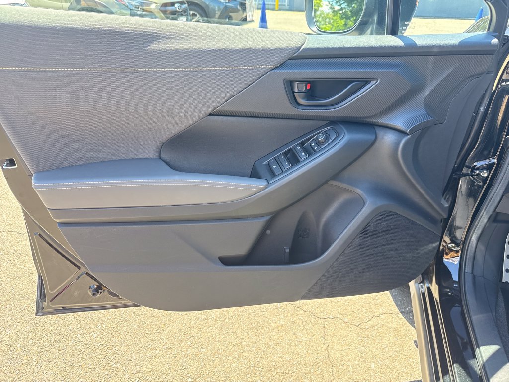 Used 2024 Subaru Crosstrek 2.5i Sport AWD/4WD image 12