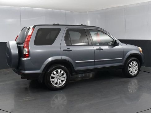 Used 2005 Honda CR-V EX image 3