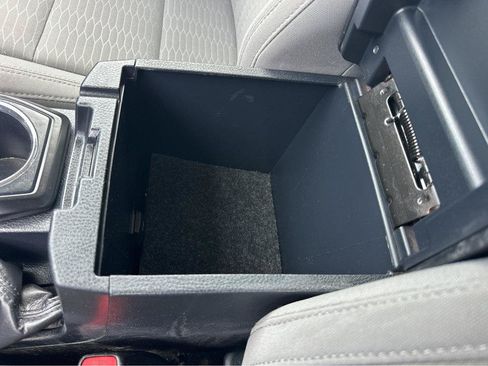 Used 2019 Toyota Tacoma SR RWD image 25