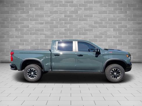 Used 2025 Chevrolet Silverado 1500 ZR2 AWD/4WD image 4
