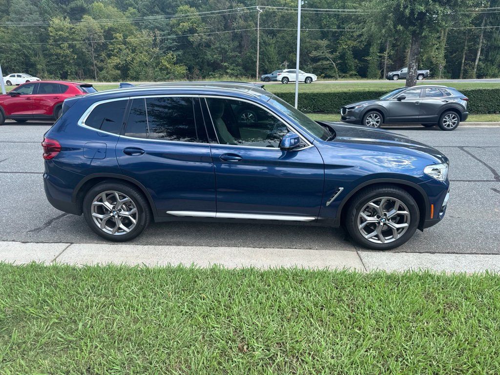 Used 2021 BMW X3 sDrive30i w/ Premium Package RWD image 3