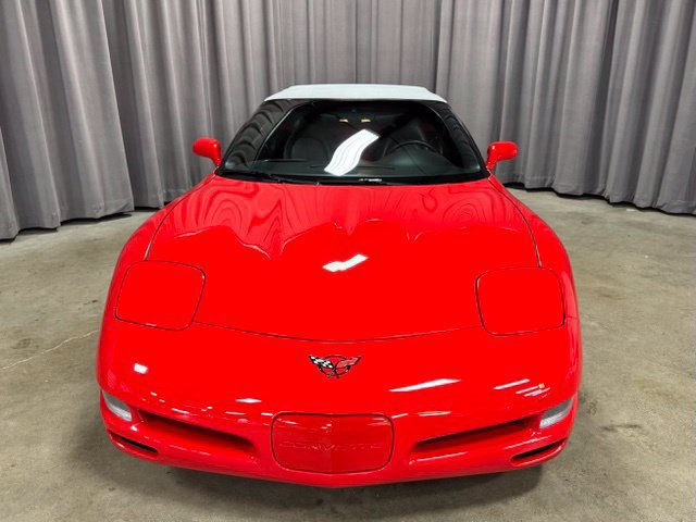 Used 1998 Chevrolet Corvette Convertible w/ Memory Pkg RWD image 3