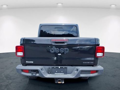 Used 2025 Jeep Gladiator Sport AWD/4WD image 17