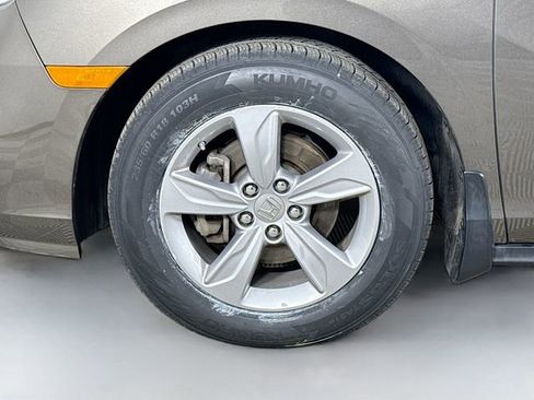 Used 2018 Honda Odyssey EX-L image 32