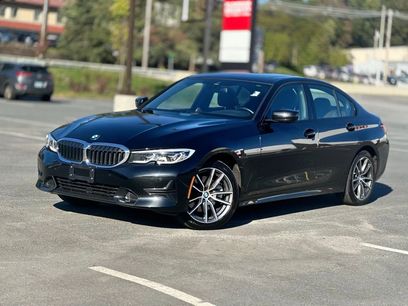 Used 2022 BMW 330i xDrive Sedan w/ Premium Package 2