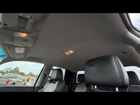 Used 2016 Toyota Tundra Limited w/ Limited Premium Package RWD image 12