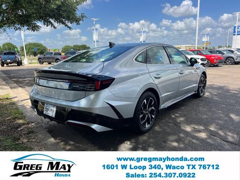 Used 2025 Hyundai Sonata SEL FWD image 7
