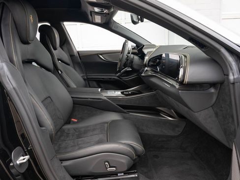 Used 2024 Ferrari Purosangue AWD/4WD image 61