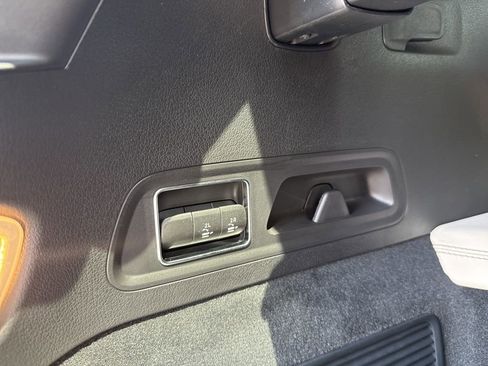 New 2025 Mercedes-Benz GLS 63 AMG 4MATIC image 35