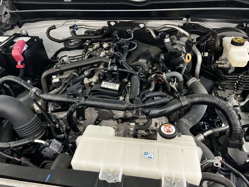 Used 2024 Toyota Tacoma SR RWD image 26