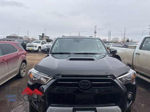 Used 2021 Toyota 4Runner TRD Off-Road Premium w/ Moonroof Package image 11