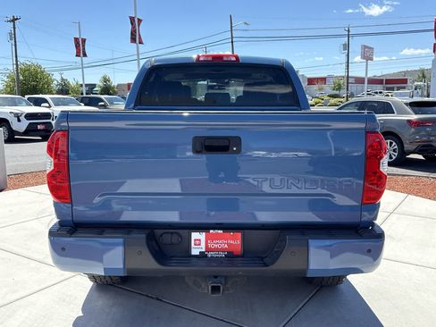 Used 2018 Toyota Tundra Limited w/ Limited Premium Package AWD/4WD image 4