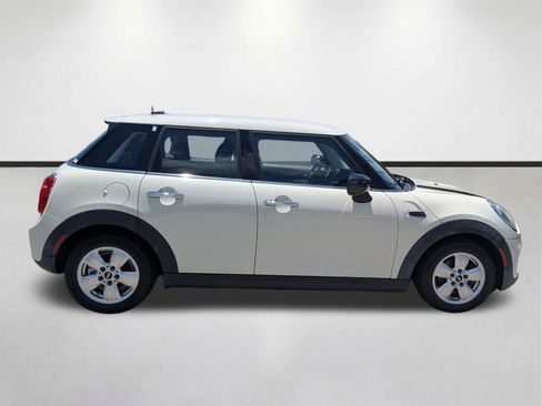 Used 2021 MINI Cooper 4-Door Hardtop w/ Storage Package FWD image 3