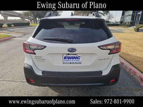 Used 2025 Subaru Outback Premium image 4