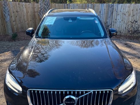 Used 2022 Volvo XC90 T6 Momentum image 20