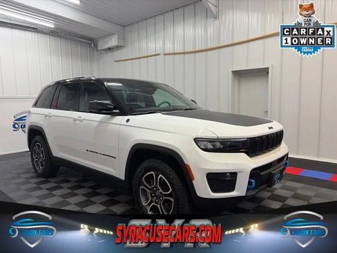 Used 2022 Jeep Grand Cherokee Trailhawk AWD/4WD image 1
