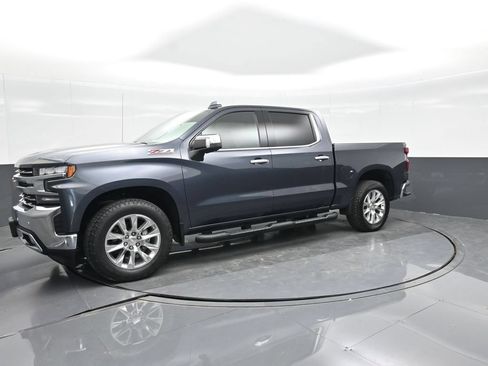 Used 2022 Chevrolet Silverado 1500 LTZ w/ Z71 Off-Road Package AWD/4WD image 20