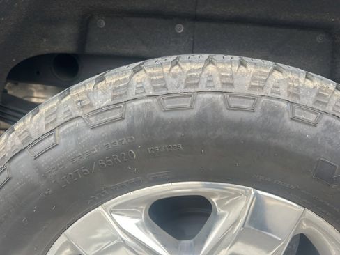 Used 2023 Chevrolet Silverado 2500 LTZ image 6