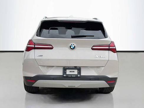 Certified 2025 BMW X3 xDrive30i w/ Premium Package AWD/4WD image 4