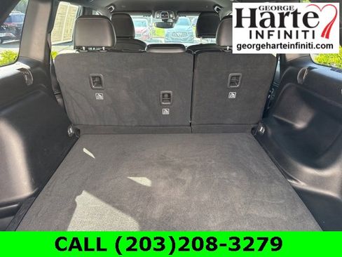 Used 2023 Jeep Grand Cherokee Altitude image 11