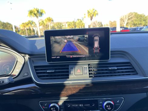 Used 2019 Audi Q5 2.0T Premium Plus w/ Premium Plus Package image 25