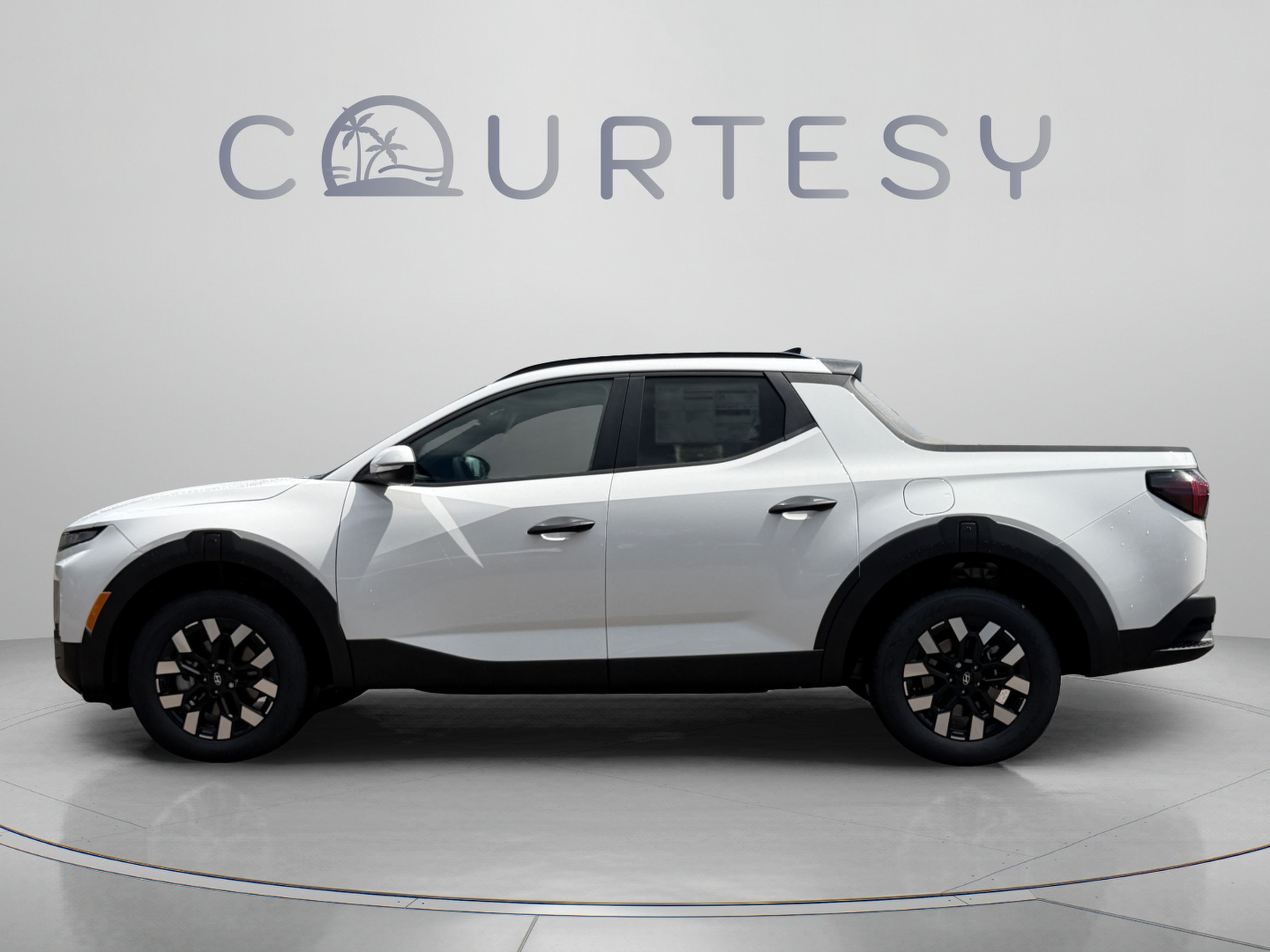 New 2027 Hyundai Santa Cruz SEL FWD image 2
