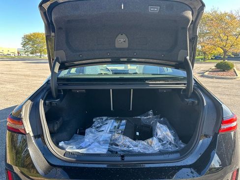 New 2025 BMW i5 M60 w/ Premium Package image 22