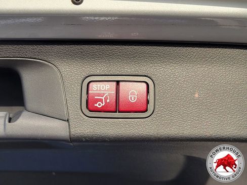 Used 2020 Mercedes-Benz GLS 450 4MATIC image 14