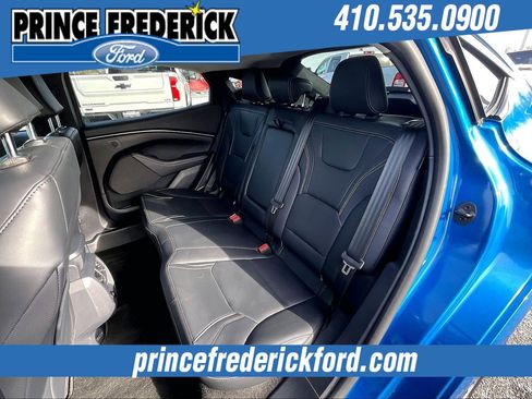 Used 2025 Ford Mustang Mach-E Premium image 24