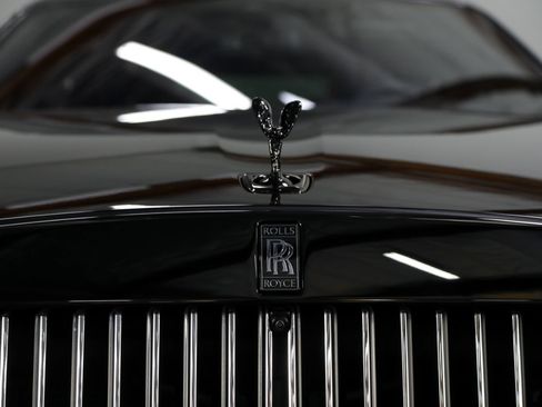 Used 2026 Rolls-Royce Ghost Black Badge AWD/4WD image 14