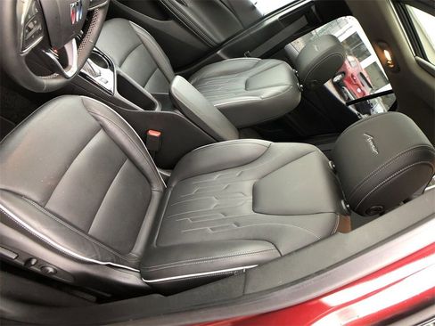 Certified 2024 Buick Encore GX Avenir w/ Avenir Technology Package image 11