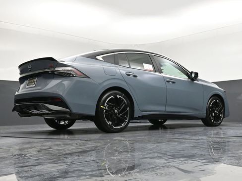 New 2026 Nissan Sentra SR w/ SR Premium Package image 30